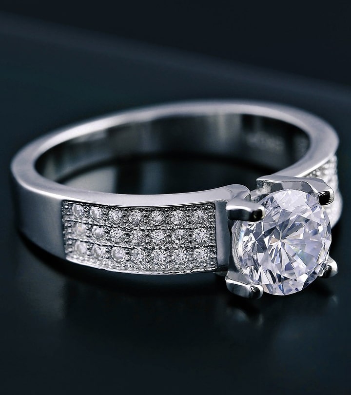 5 Reasons To Get A Lab-Grown Diamond As Your Engagement Ring